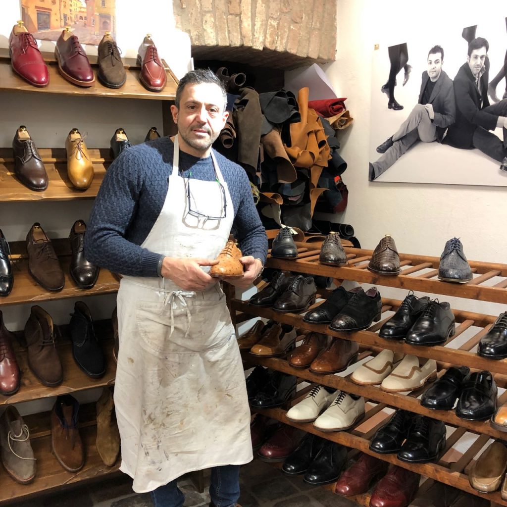 Sartorial excursion Bologna Sleevehead